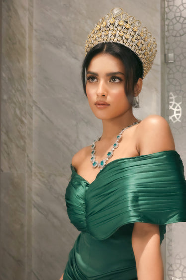 Nikita Porwal Miss India in Emerald Glamour Gown